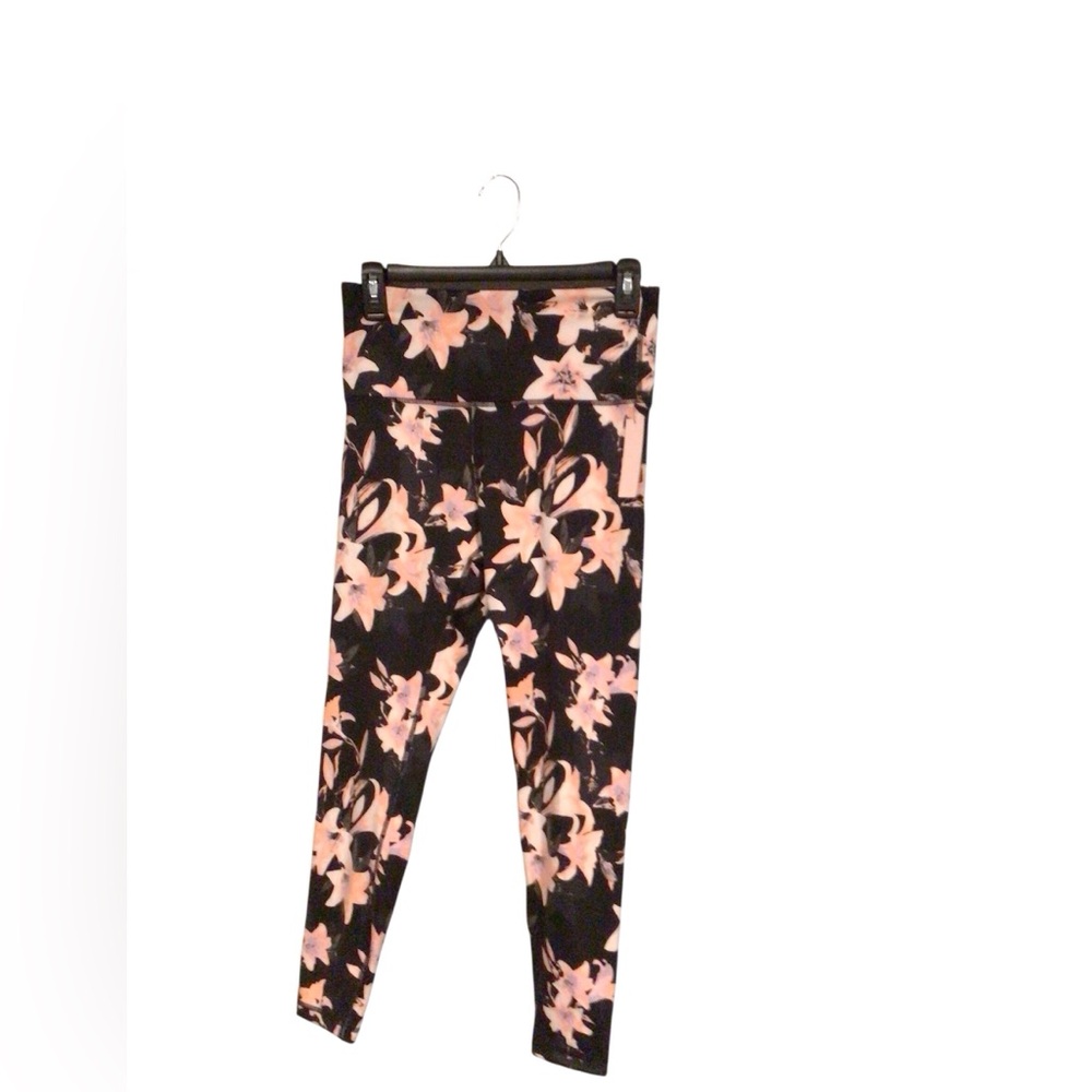 Victoria’s Secret black and pink floral 7/8 leggings size 10 new with tag